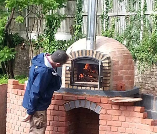 Image sur Four à bois Clibano – Cuisson parfaite de pizzas et pains