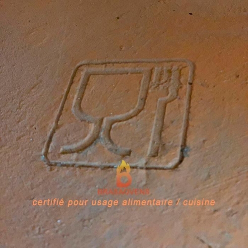 Fabrication artisanale du four à bois en pierre naturelle 100 cm