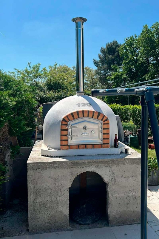 Four à pizza à bois traditionnel avec base en pierre - FR-Barbecue