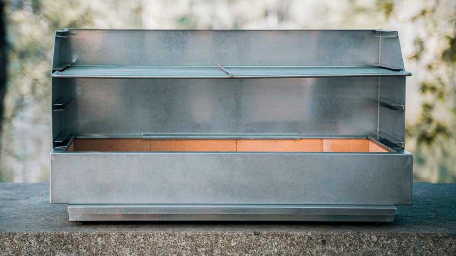 Pourquoi choisir un barbecue à charbon à poser pour vos grillades en extérieur ?