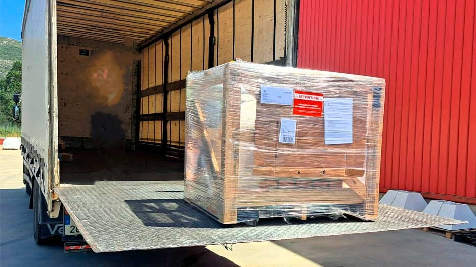 Livraison d’un four à pain au feu de bois : comment procède FR-Barbecue ?